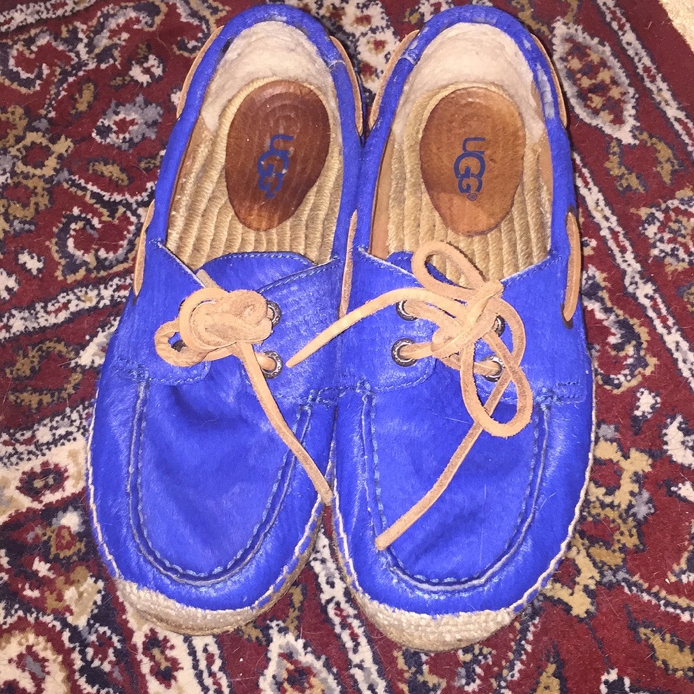 UGG AU  7 Calf Hair Scales Boat Shoes Marine Blue